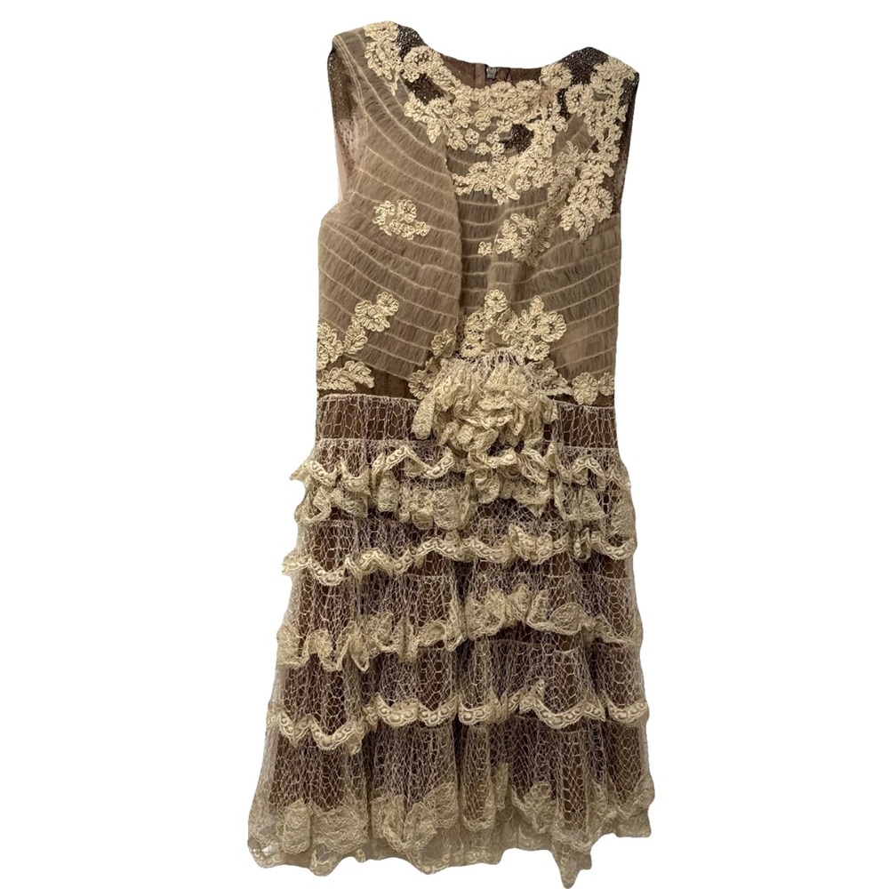 Elegant Lace Midi Dress